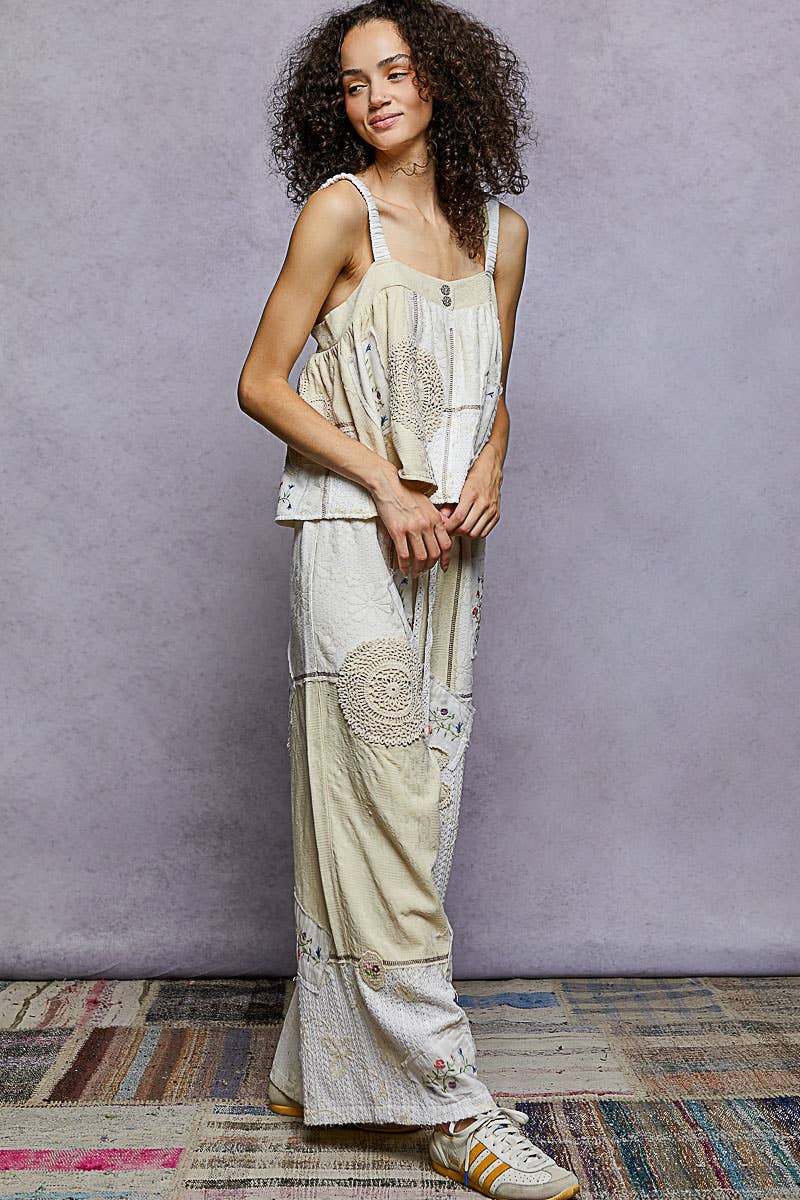 Solid Lace Patch Detail Woven Pants: CHARCOAL / M