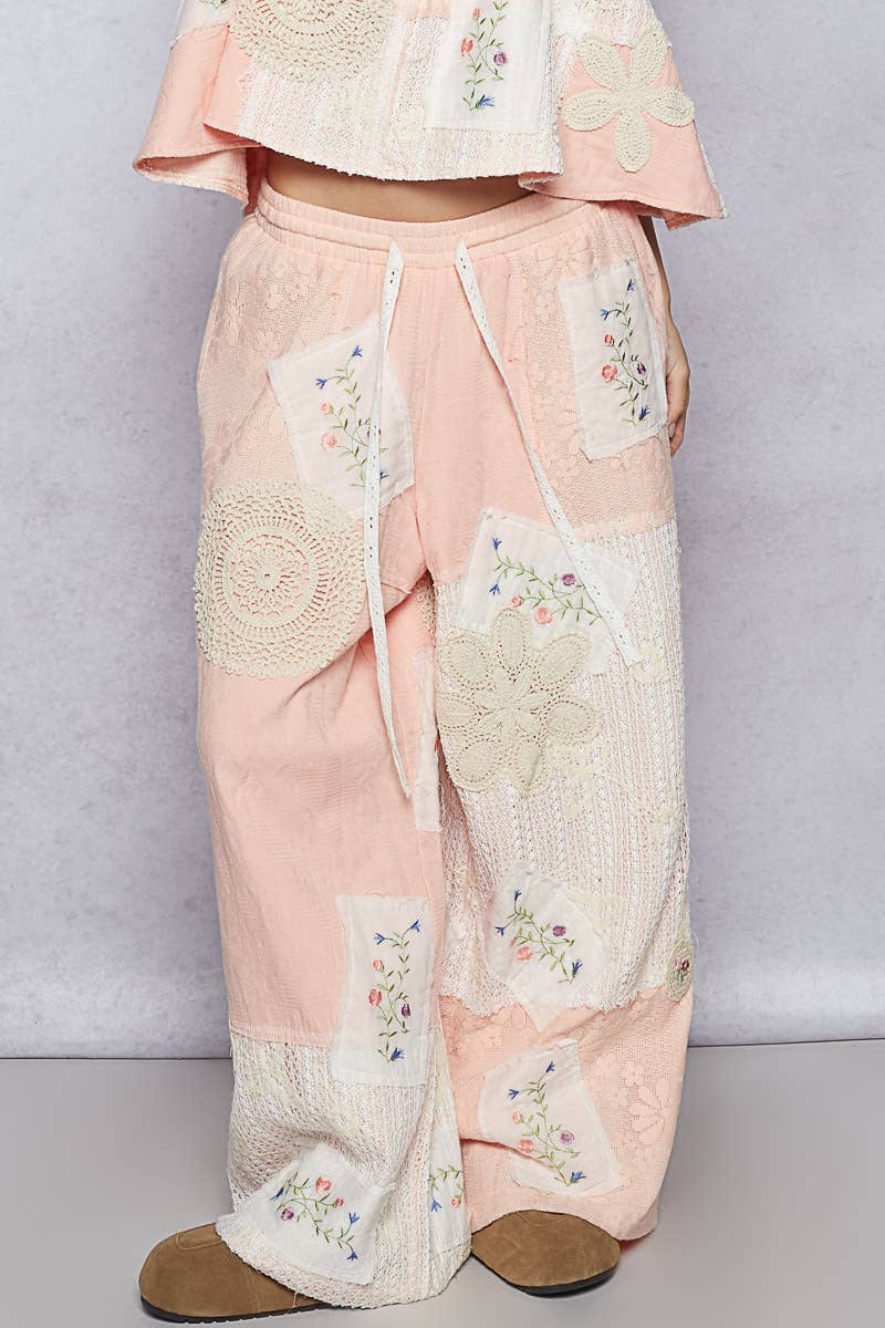 Solid Lace Patch Detail Woven Pants: NATURAL / M