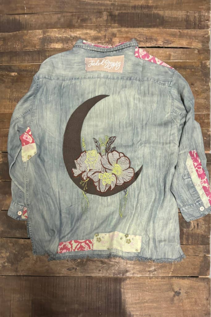 Gypsy Moon Shirt: ONE SIZE