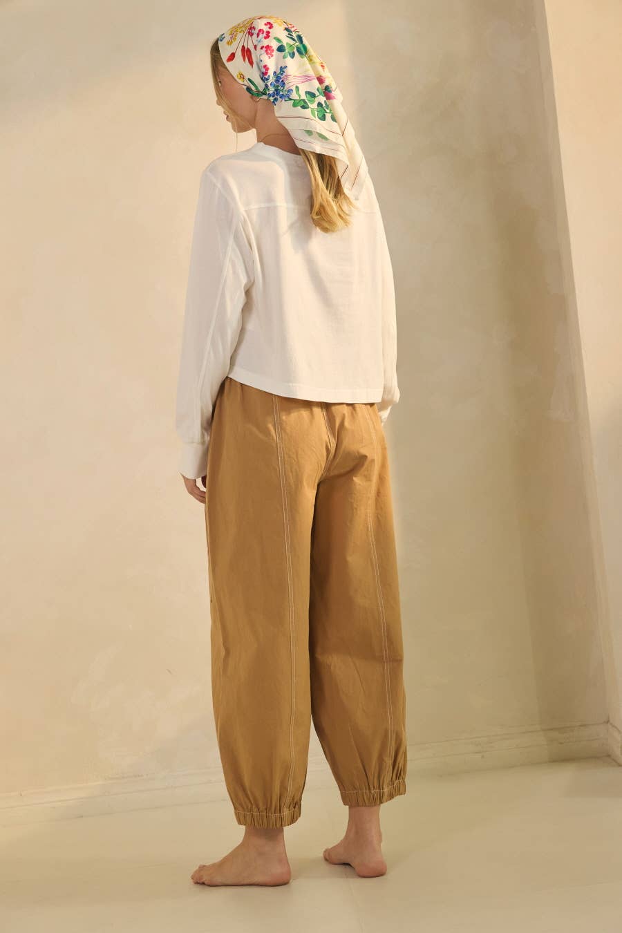 Plus Relaxed-fit Cropped Pants: Black / Plus Size / 2XL