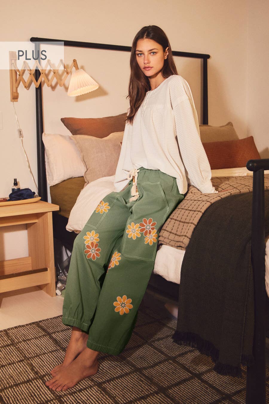 Plus Relaxed-fit Cropped Pants: Black / Plus Size / XL